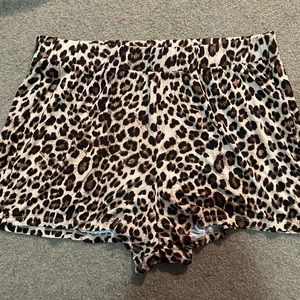 Torrid Super Soft Sleep Shorts, Leopard, Size 0 [L/12]